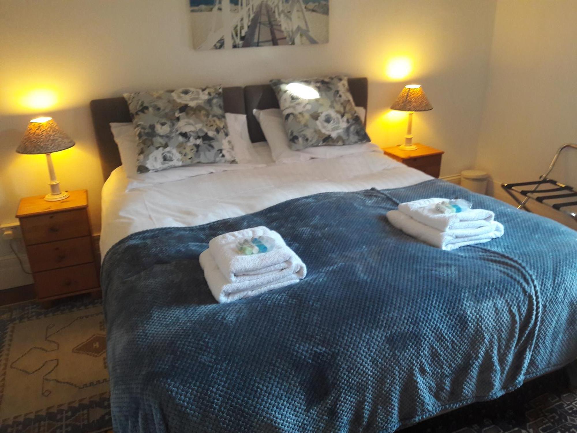וויטלי ביי Sandsides Guest House מראה חיצוני תמונה